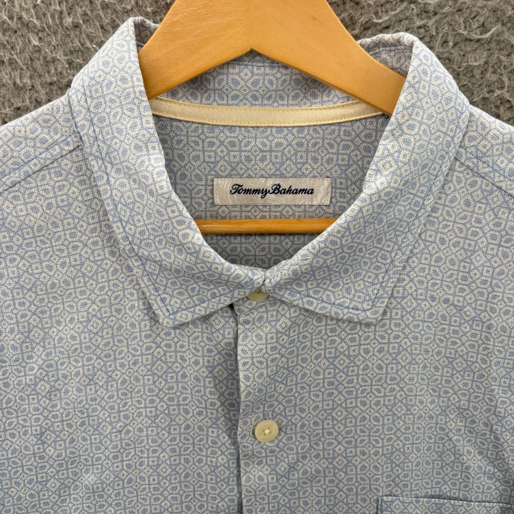 Tommy Bahama Button Up Shirt Mens XL Blue Silk Geometric Short Sleeve Camp